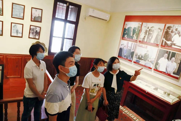 擦亮“红色名片”，助力银农高质量发展